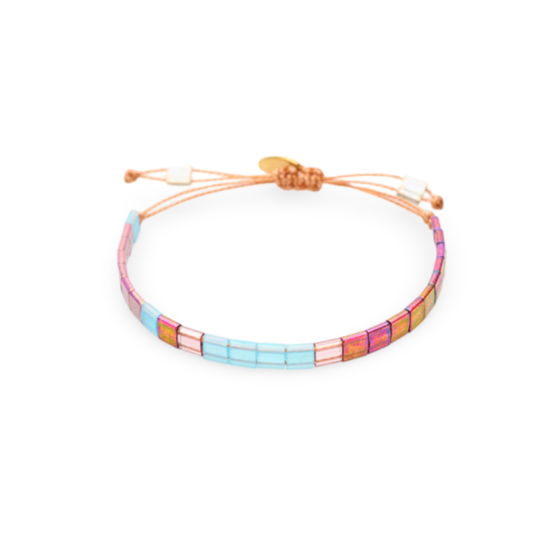 A beaded bracelet that reminds you of the sweet and pretty promises of fresh beauty.
