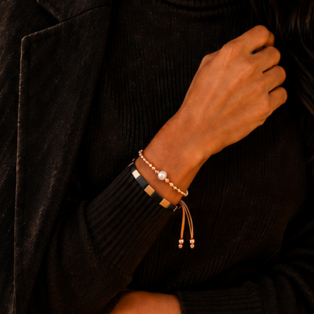 GOLD & BLACK