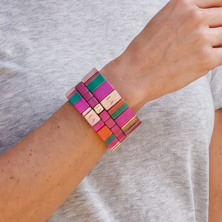 BOLD COLOURS