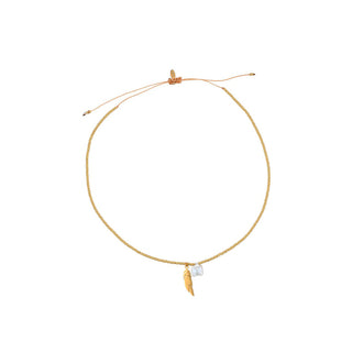 Elegant gold-tone necklace featuring a delicate beaded chain, finished with a feather charm and a lustrous freshwater pearl for a nature-inspired look.